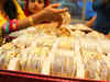 Prospects of gold hitting Rs 31K per 10 gram fade after strong US data