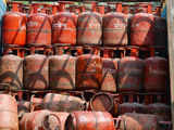 Government to give 5 crore LPG connections on concessional rate 1 80:Image