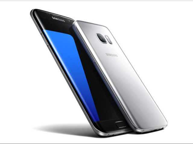7 new features of Samsung Galaxy S7 and S7 edge that will blow your mind - 7 new features of Samsung S7 and S7 edge that blow your mind | The Economic Times