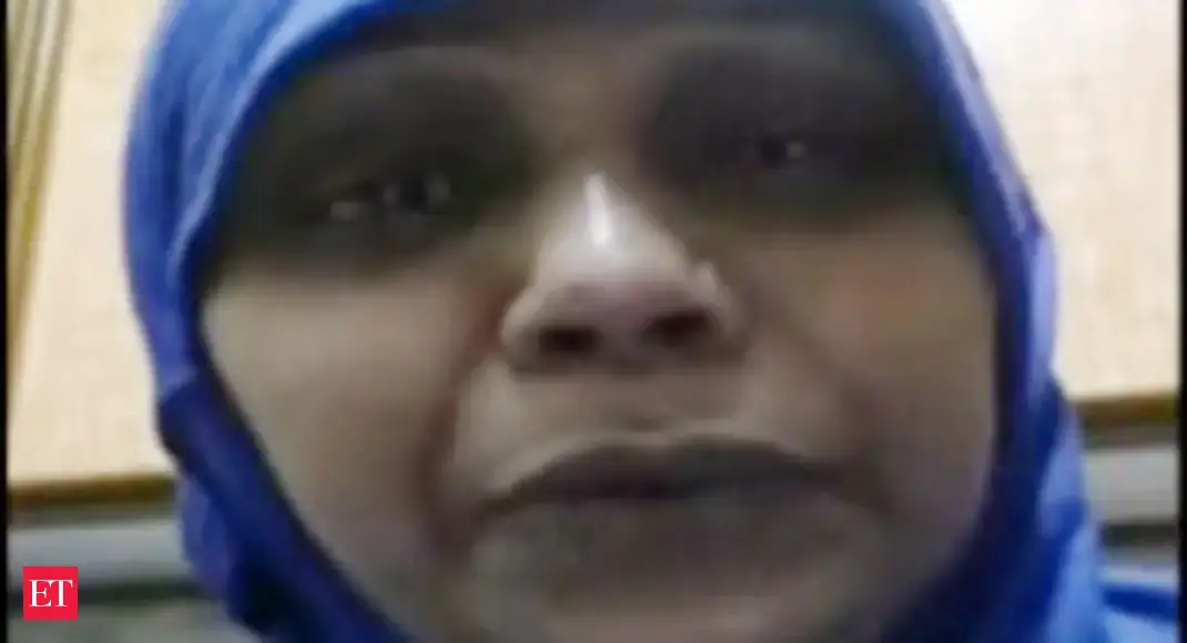 They are torturing me physically and mentally: Indian maid in Saudi - The Economic Times Video