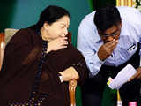 Jaya he! Opinion poll backs Jayalalithaa over BJP in TN