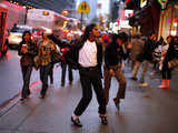 Michael Jackson fans dance