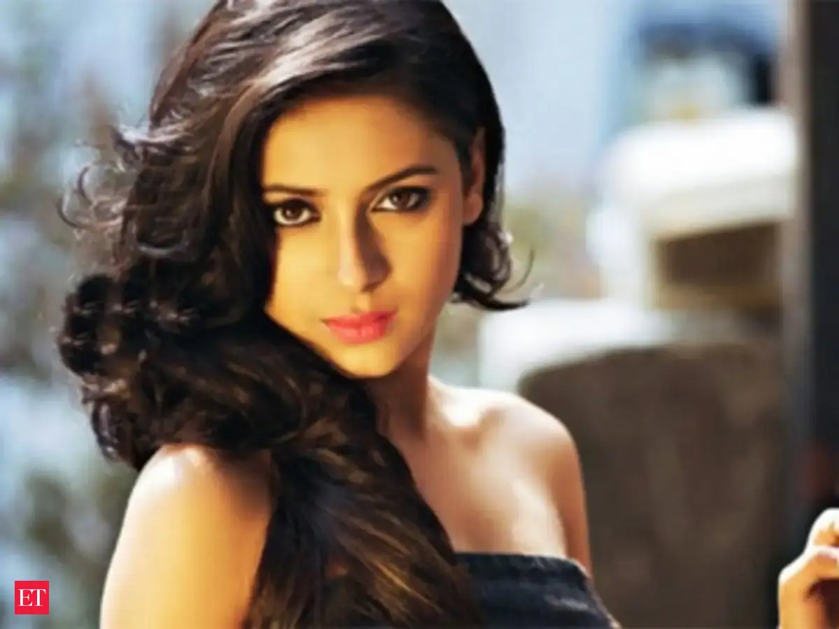 Pratyusha's mother writes to Fadnavis asking for crime branch probe ...