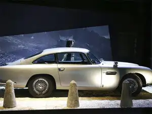 Aston Martin Launches New Rapide At Rs 3 29 Crore The Economic Times