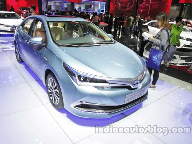 Toyota showcases Corolla Hybrid at Auto China