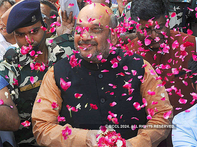 BJP President Amit Shah joins supporters