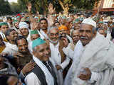 Delhi siege: Farmers' protest against low sugarcane prices