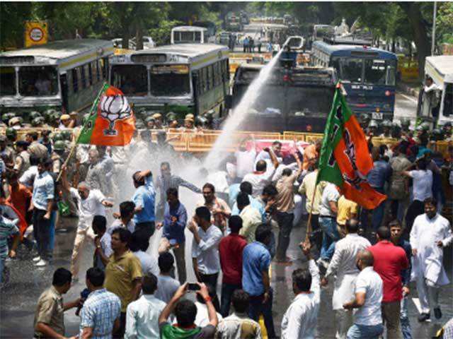 BJP members showing protest in New Delhi