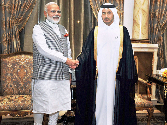 PM Modi shakes hand with PM of Qatar