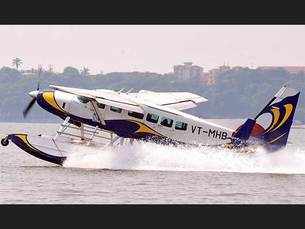 Soon you can travel Delhi to Agra by seaplanes