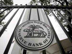 Rbi Building Forex Chest To Defuse Fcnr Time Bomb The Economic Times - 