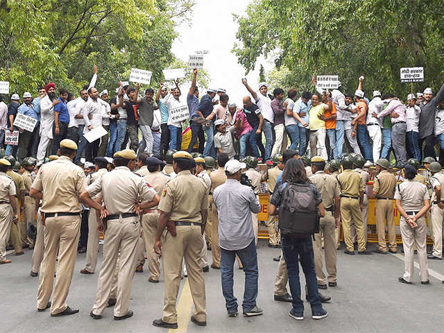 Protest against BJP in Delhi