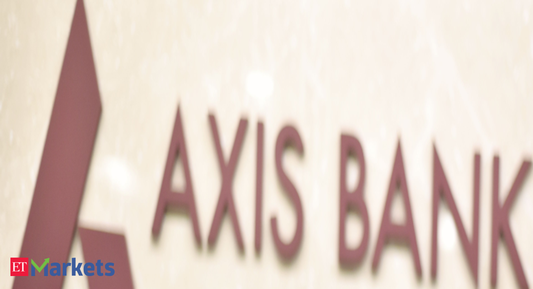 axis bank seek shareholders nod to raise rs 35 000 crore the economic times the economic times