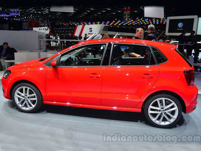 2 Volkswagen Polo Gt Tsi Speed Lovers Guide Top 5 Performance Hatchbacks In India The Economic Times