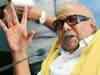 Court summons Karunanidhi in defamation case