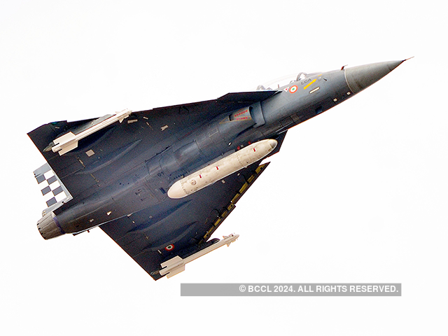 Features of stealth fighter jet