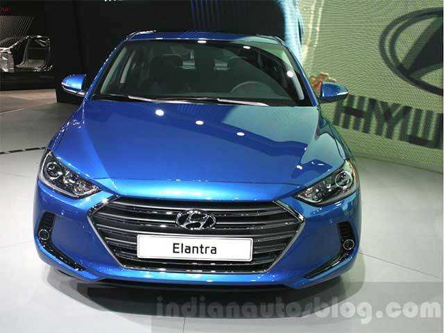 Hyundai Elantra launched in India