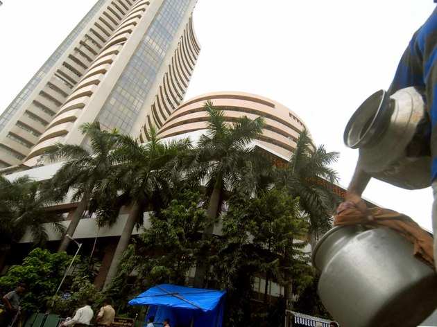 Sensex gives up gains, ends above 28K; Nifty tops 8,600; L&T Fin gains 9%; DRL tanks 10%