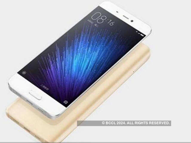 ​ Xiaomi Mi 5 (Flat Rs 2,000 off)