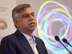 However, he will continue to hold 32,500 shares, 0.02 per cent of the paid-up capital, as an individual shareholder. However, he will continue to hold 32,500 shares, 0.02 per cent of the paid-up capital, as an individual shareholder.