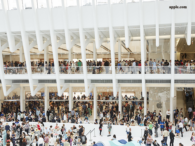 New mall features over 100 retail stores