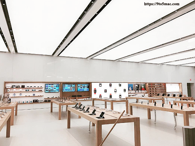 Apple's ultra modern store