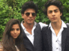 US immigration debacle over, SRK takes selfies with fans at son's film school