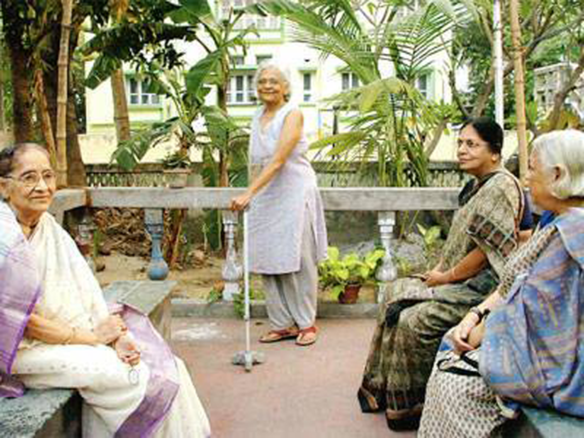 The Best Way To Manage Money In Your Old Age The Economic Times - 