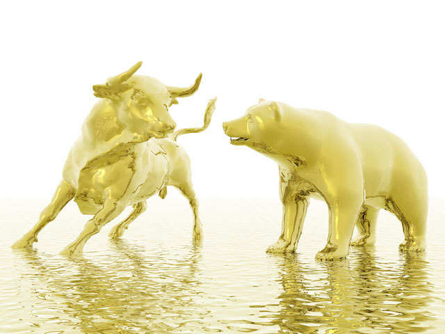 Mutual funds vs stocks: Find out which is better