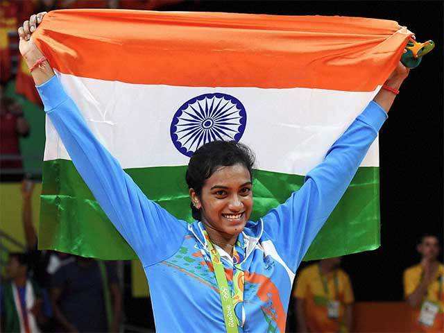 India welcomes PV Sindhu with grand celebartion