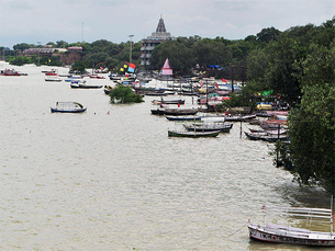 Continuous rain flooded banks of Ganga river in Allahabad
