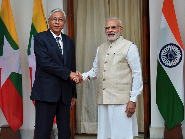 PM Narendra Modi with Myanmar President U Htin Kyaw