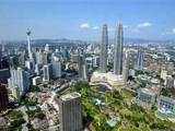 5 & 6: The Petronas Twin Towers in Kuala Lumpur