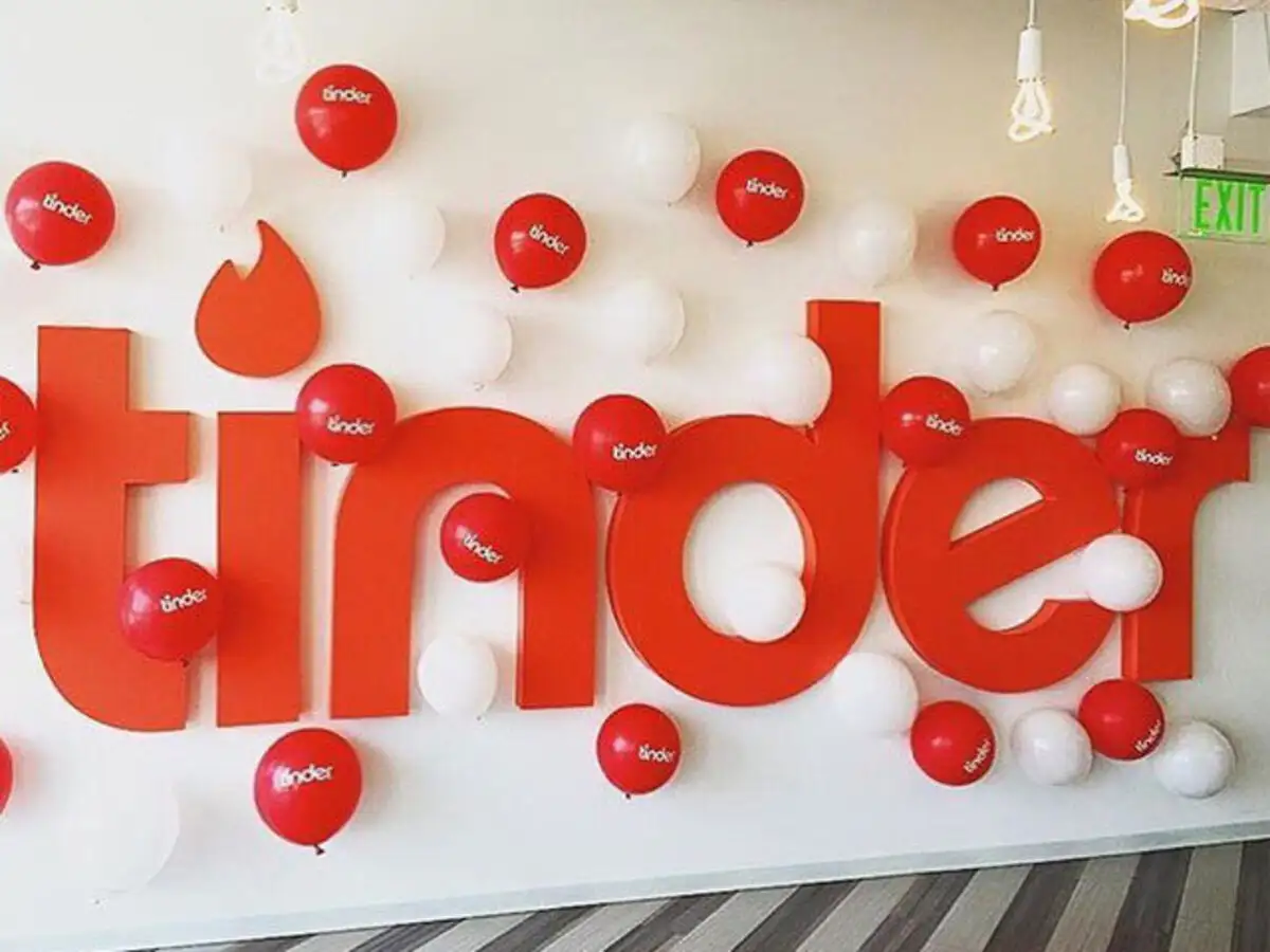Tinder dating app mela