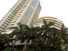Market closes near day's low, Sensex falls 125 pts