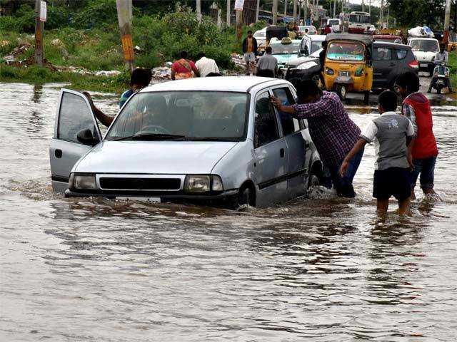 Hyderabad rain: Vehicle woes