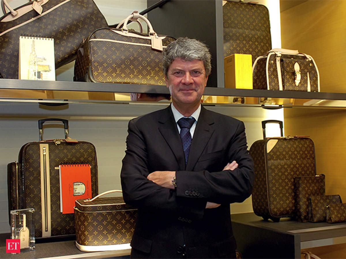 lvmh buys rimowa