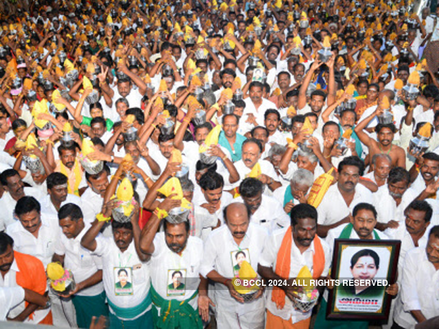 25,000 milk pot procession