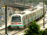 Delhi Metro to add 258 new coaches to clear rush