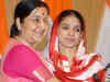 Sushma Swaraj meets Geeta, to help find her parents