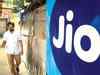 Reliance Jio to install 45,000 mobile towers in 6 months for good consumer experience