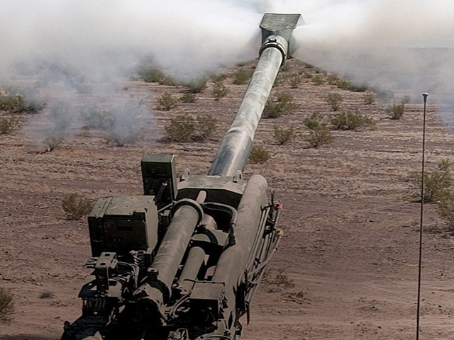 Army to induct howitzers from mid-2017