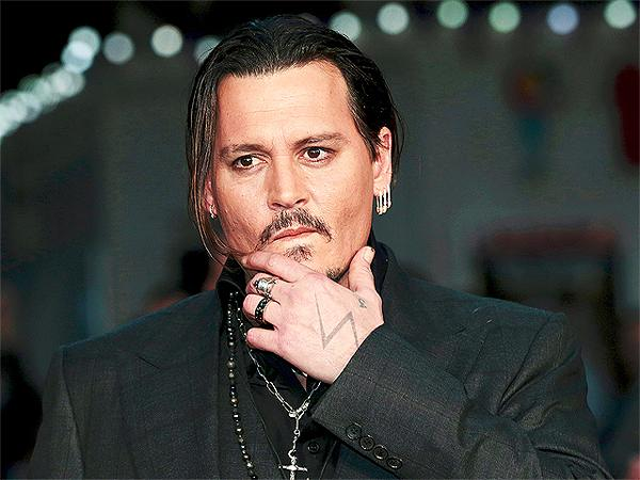 Johnny Depp was a telemarketer
