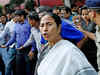 Demonetisation: Mamata continues protest in Kolkata; visits RBI office, Burrabazzar