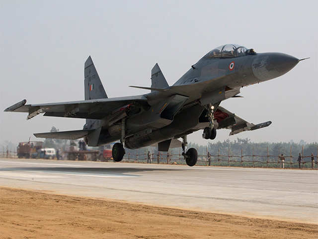 When an IAF fighter jet landed on a highway in UP - Touchdown | The ...