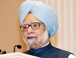 Cash ban is organised loot: Manmohan Singh