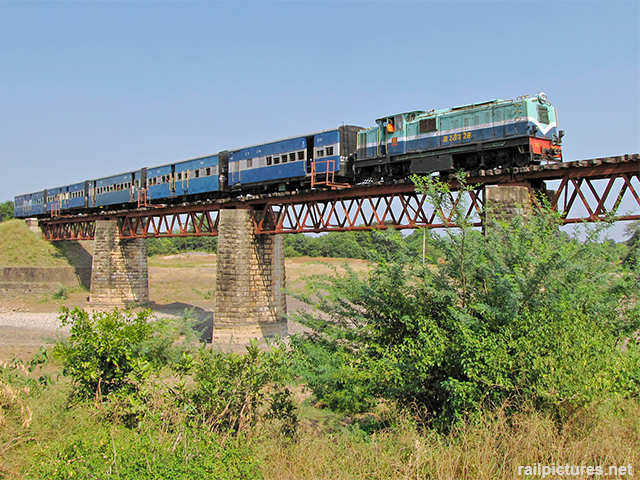 Shakuntala Railways: India's only private railway line - British-owned line