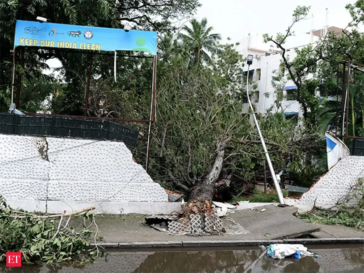 ISRO: How ISRO satellites saved lives during Cyclone Vardah - ISRO to ...