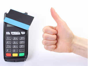 Going cashless: The pros and cons