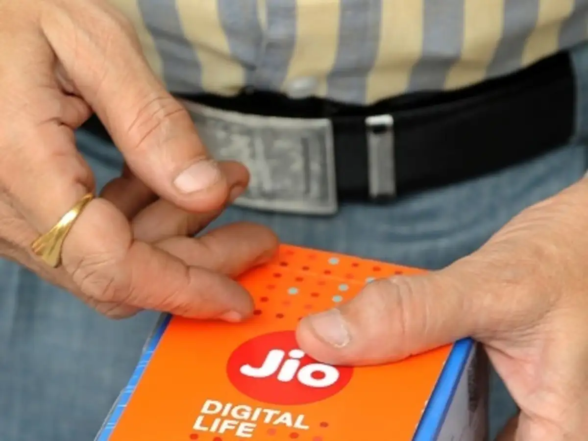 Economic Times — Reliance Jio's health and fitness app goes live